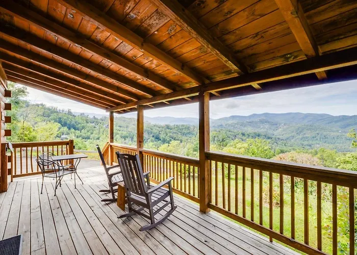 Journey'S End - Mountain Views From Your Hot Tub!
