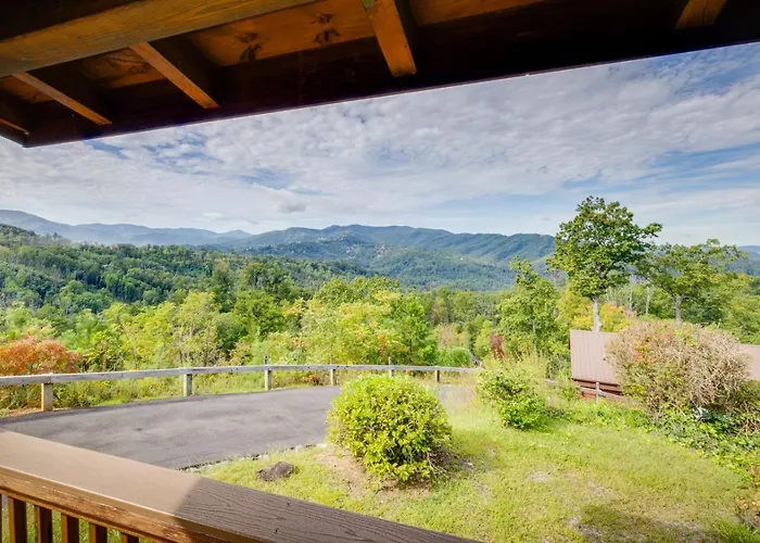 Journey'S End - Mountain Views From Your Hot Tub!